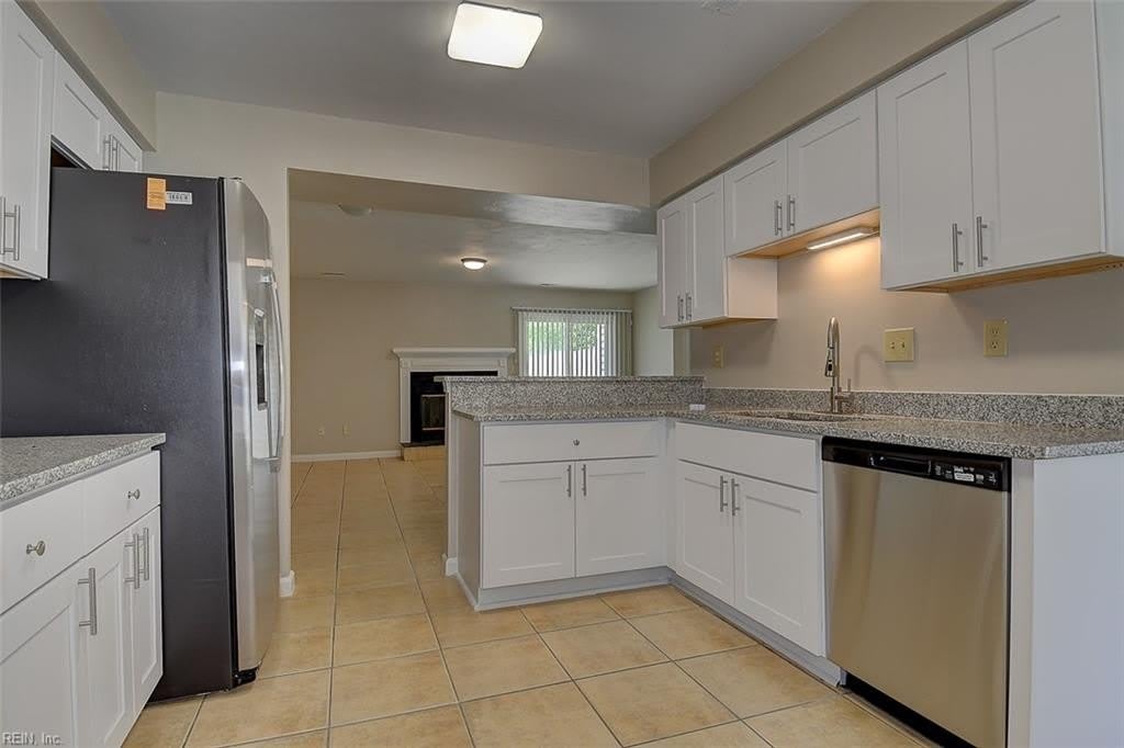657 Aubrey Drive – photo 3