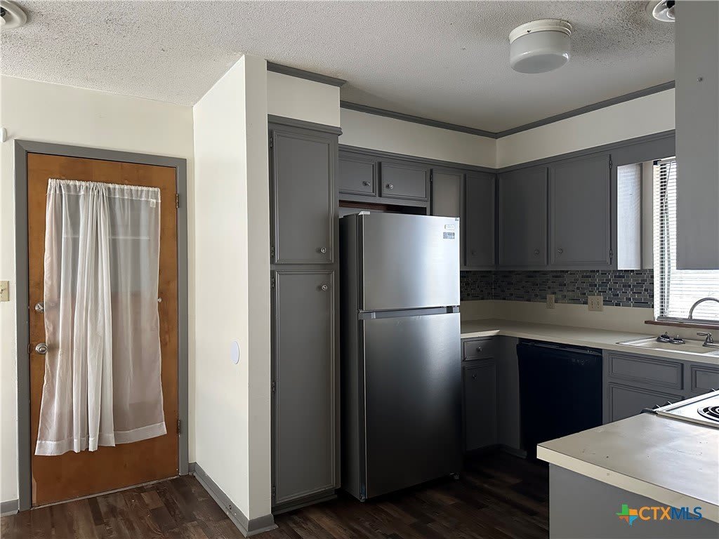 103 Montego Court – photo 4