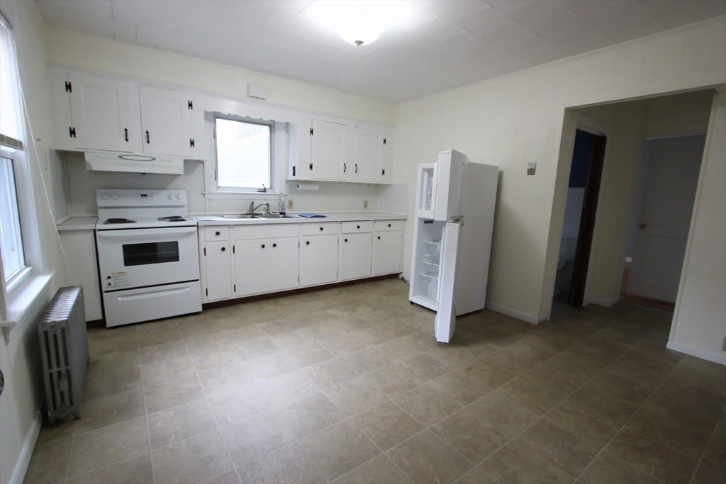 23 Saxon St – photo 3