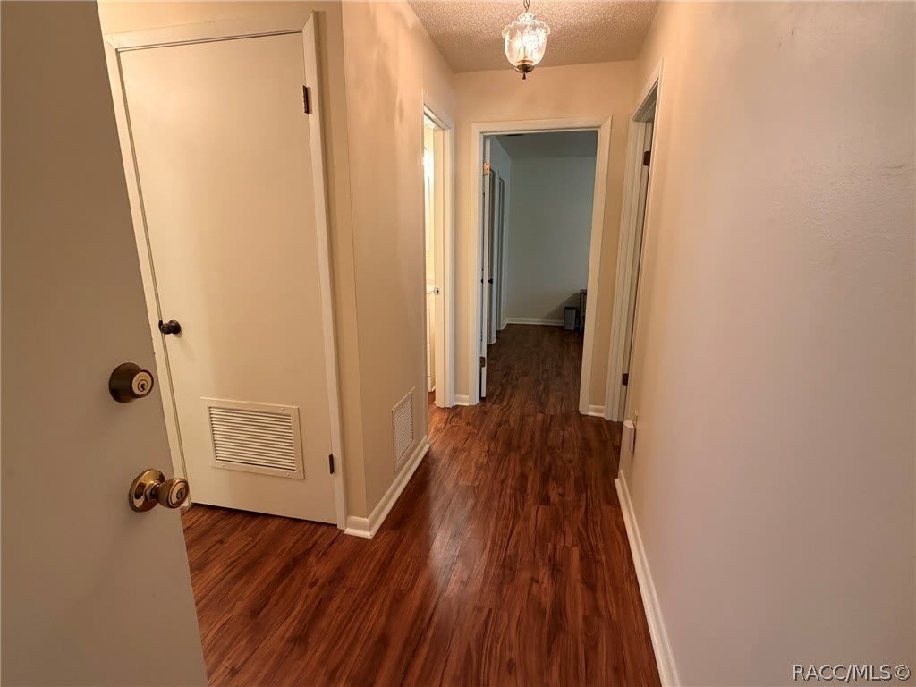 2400 Forest Drive – photo 5