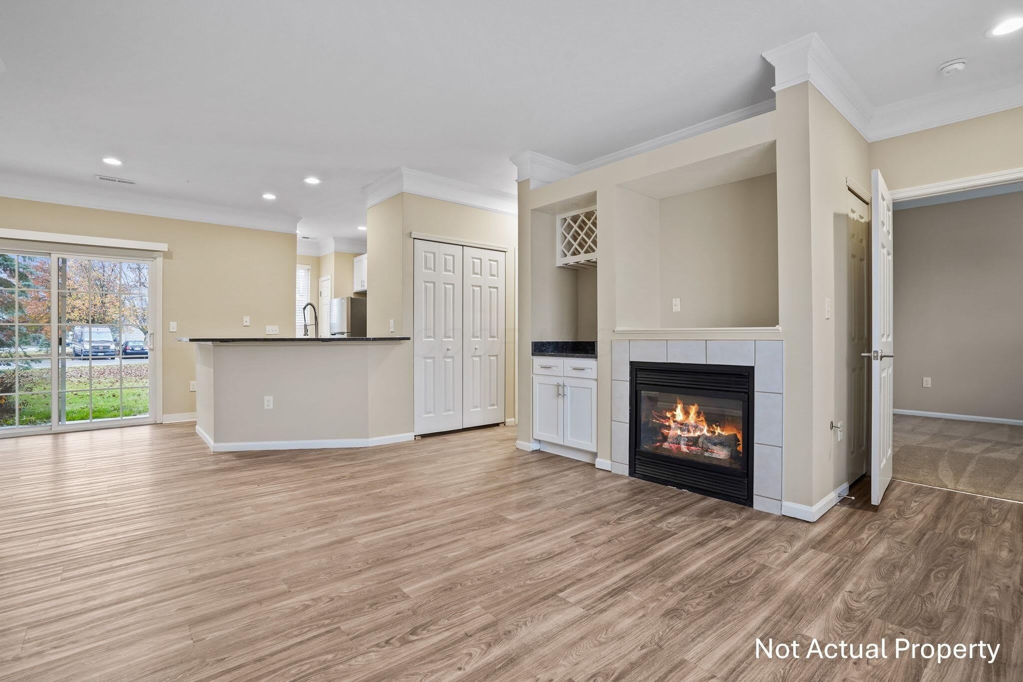 5080 Vail Pine Place – photo 4