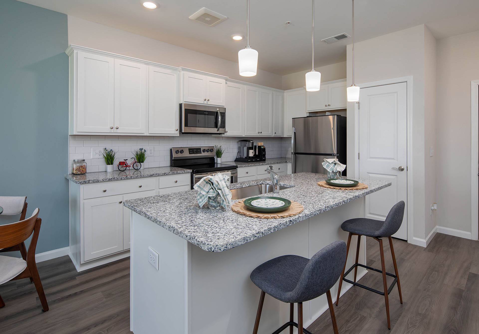 Crest At Arden Village Apartments – photo 1