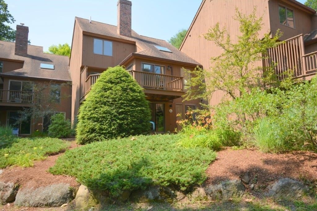 3 Lakeview Place – photo 1