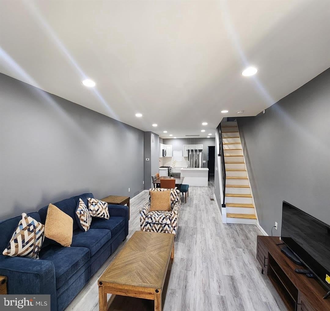 1926 E 28TH Street – photo 1