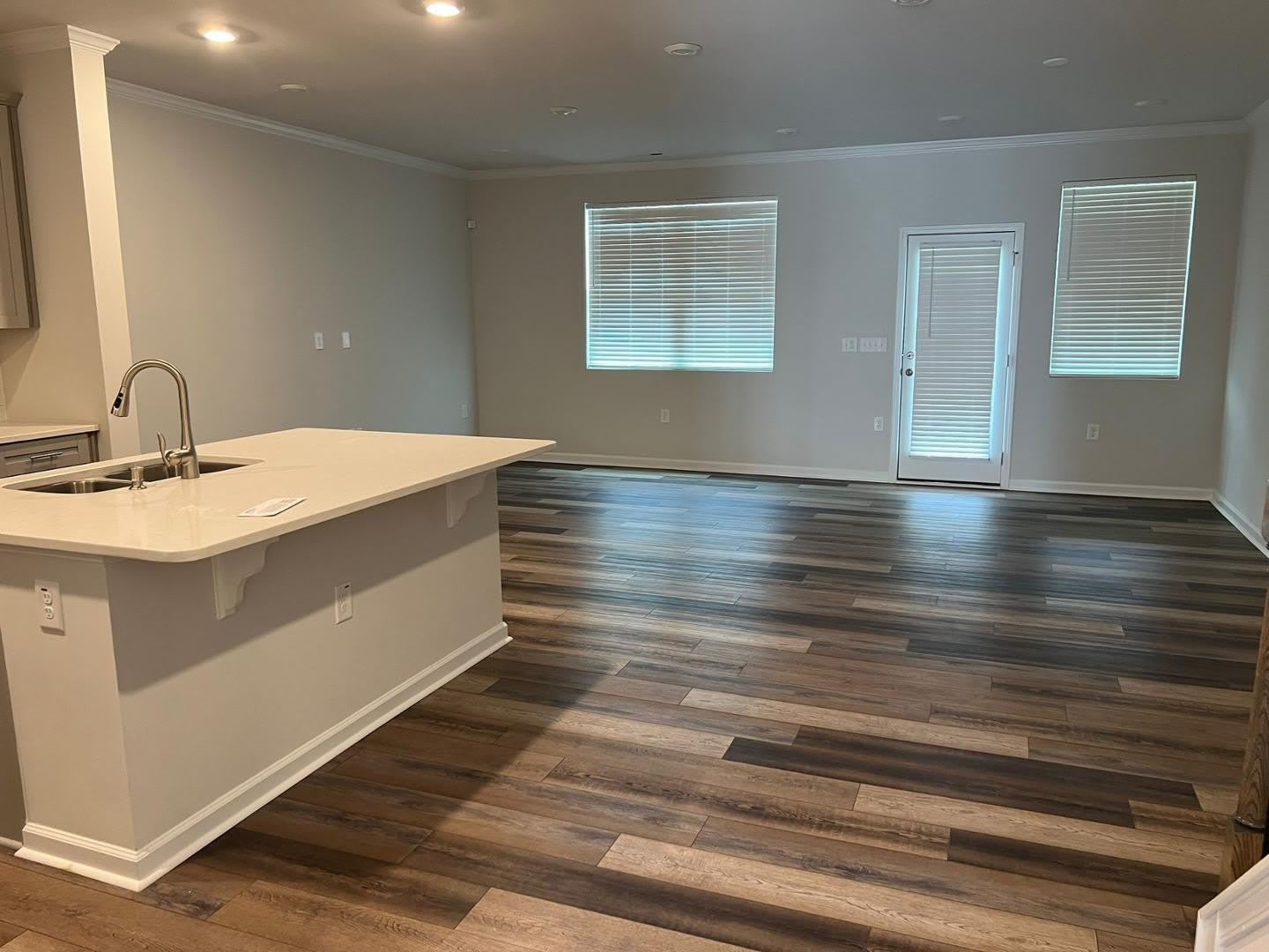 5046 Tura Street – photo 4