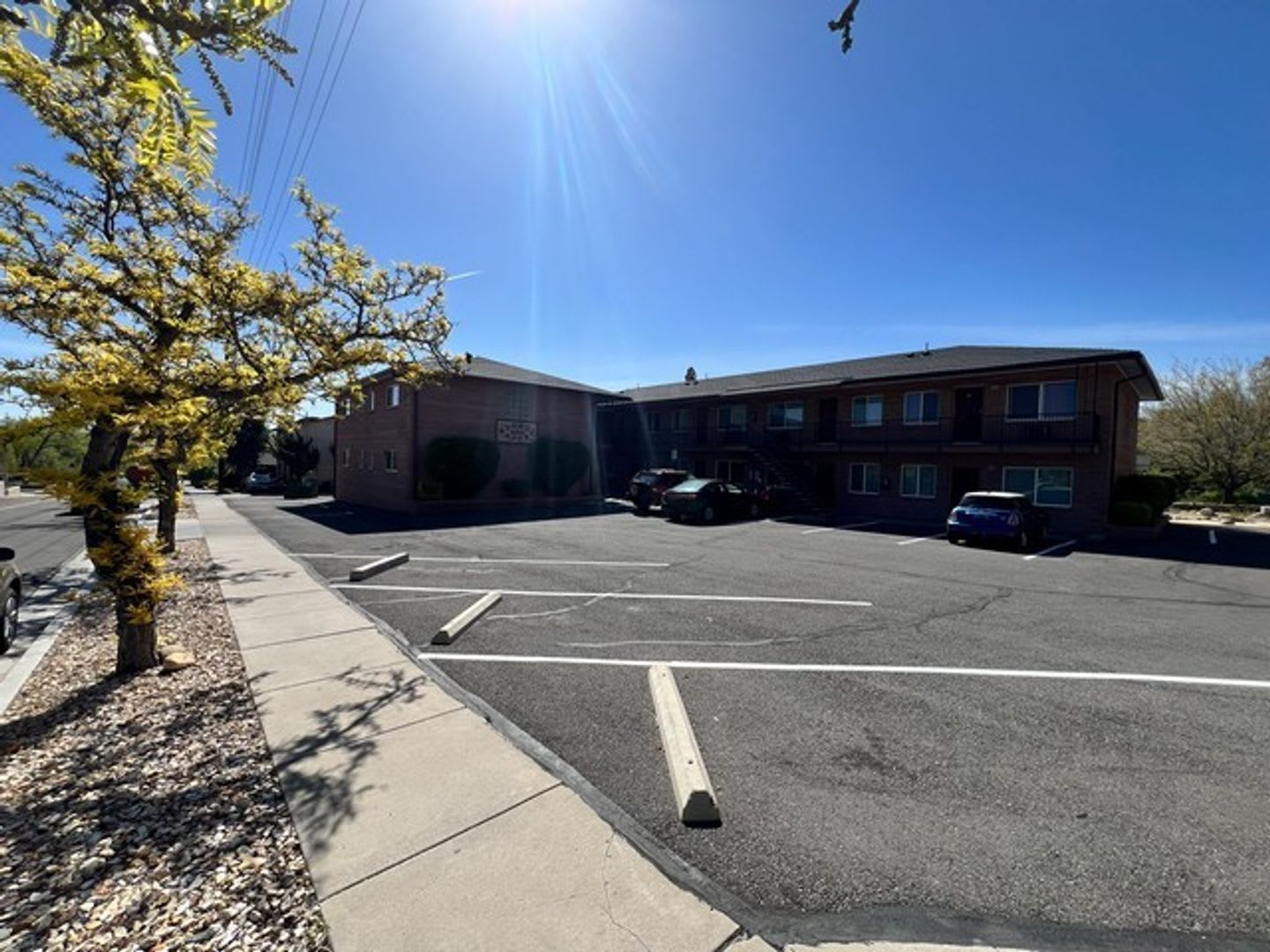 <b>One Bedroom Downstairs Southwest Reno Apartment<br><br> – photo 2