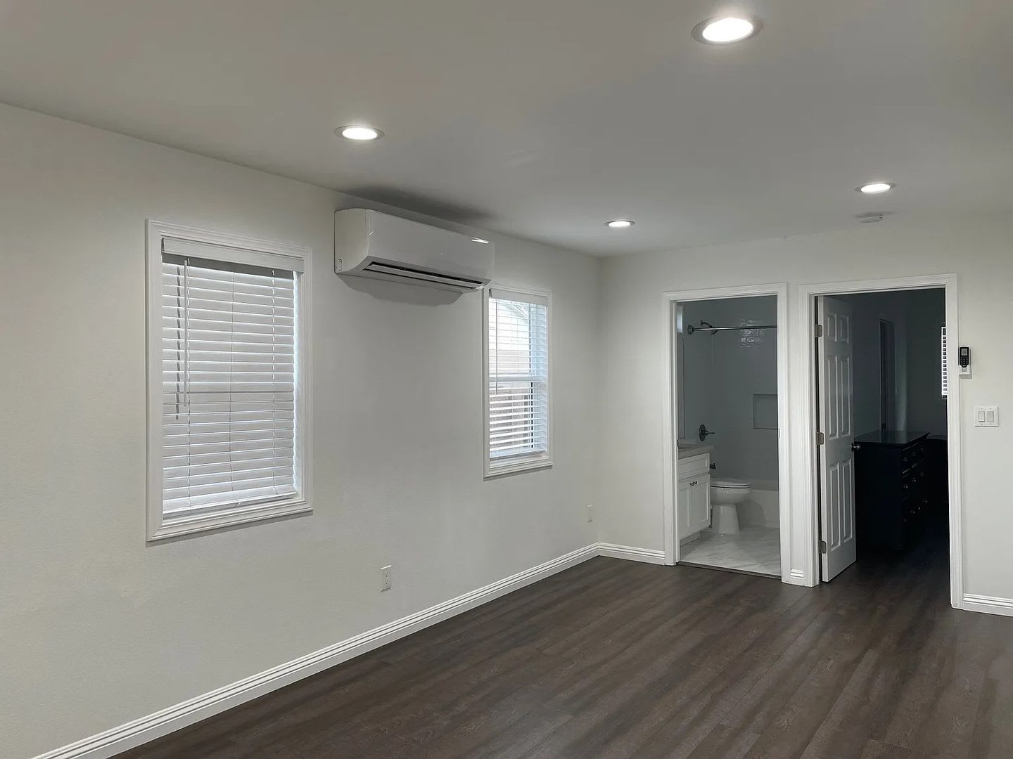 11089-11095 Violet Dr – photo 5