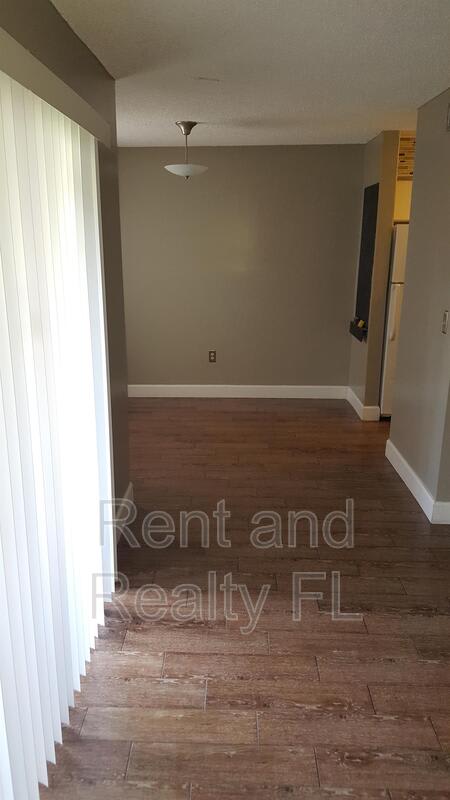 9003 Westchester Circle #D – photo 4