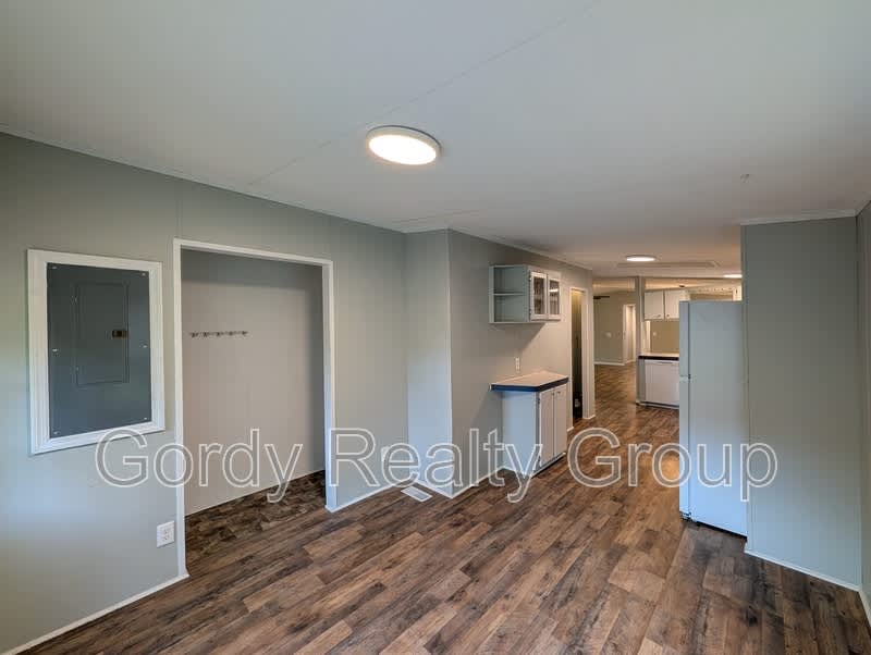3166 Redbud Lane – photo 4