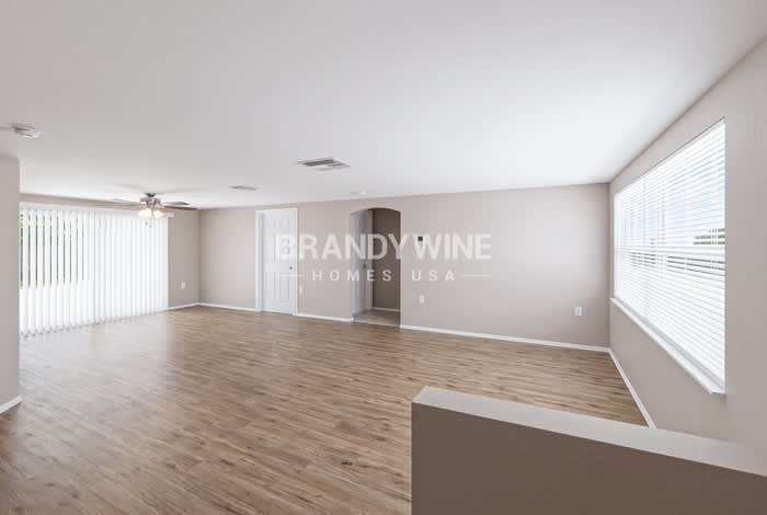 7815 Treasure Pointe Drive – photo 4