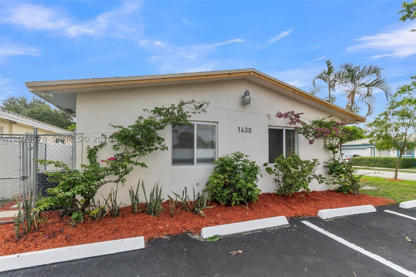 1430 Nw 27Th Ave – photo 1