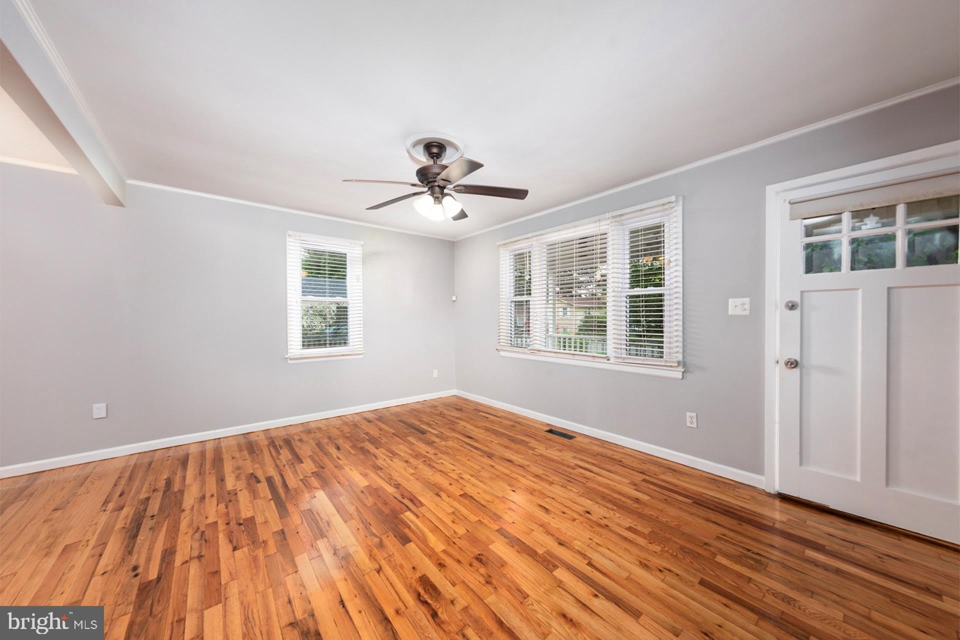 14704 FEATHERSTONE Road – photo 4