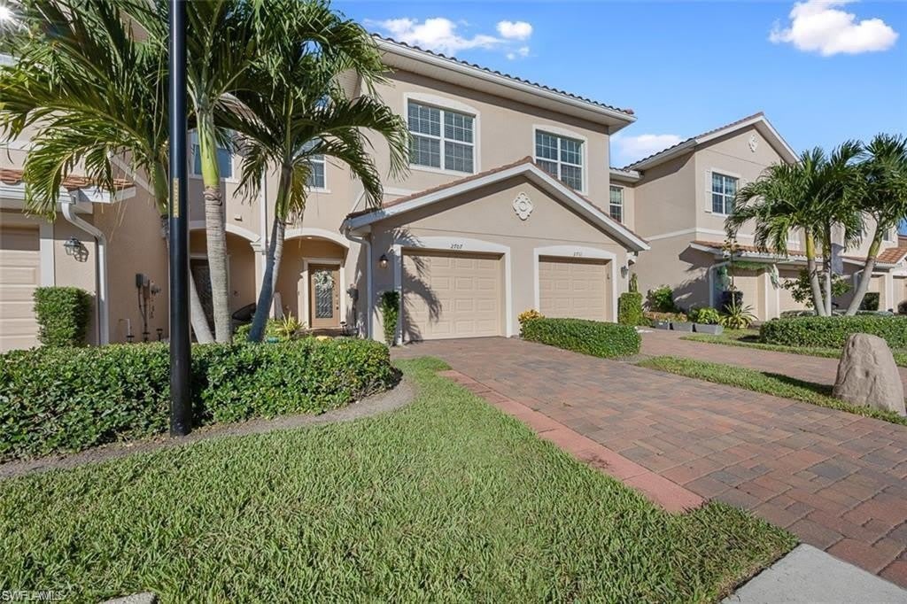 2707 Blossom Way – photo 1