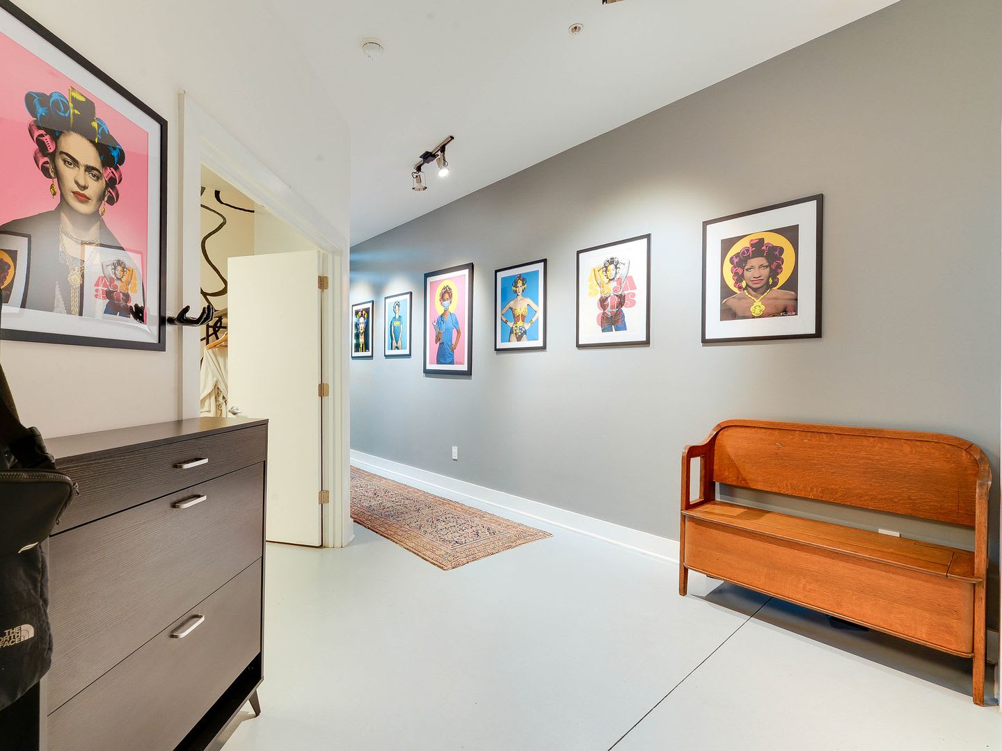 You Have To See It To Believe It This Stunningly Updated Uptown Loft Is Ready For You – photo 4