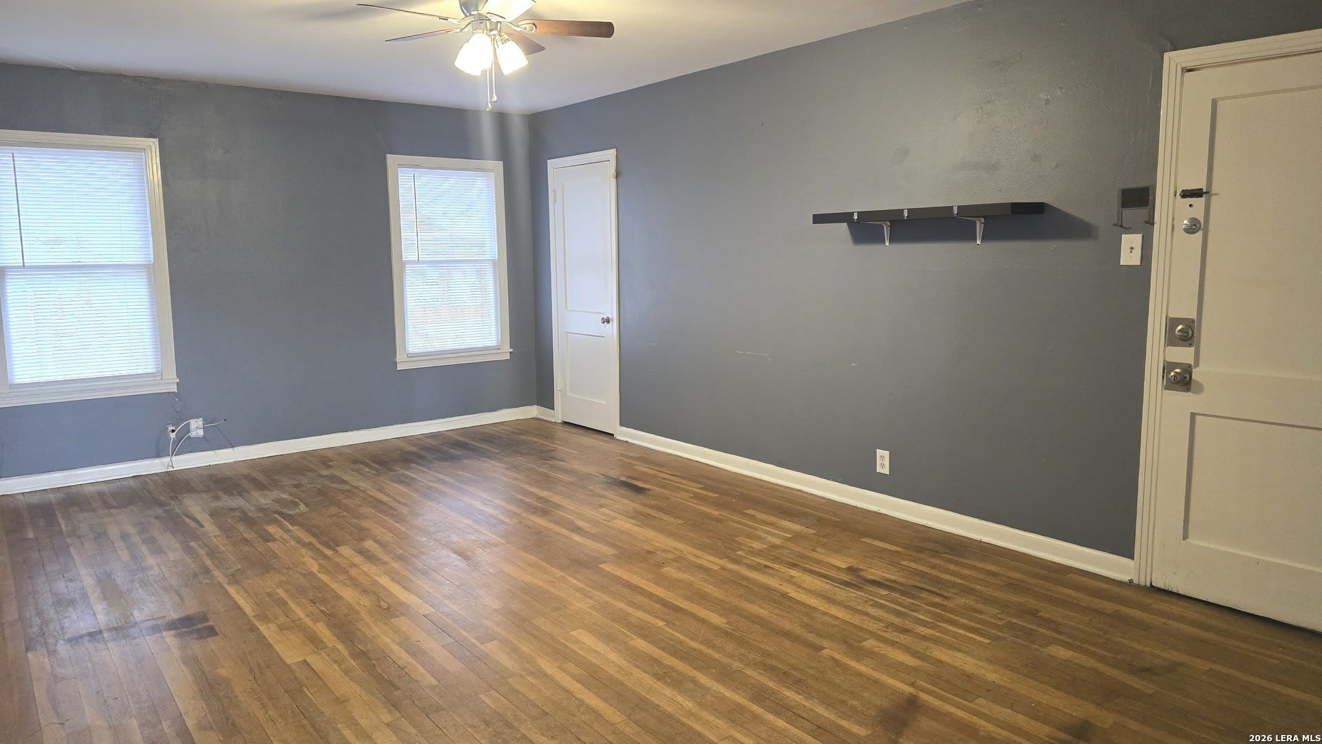 818 W RUSSELL PL – photo 3