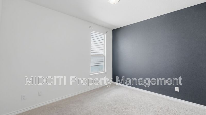 10419 Salitrillo Bend – photo 5