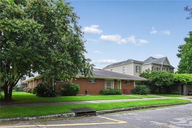 1400 DUFOSSAT Street – photo 1