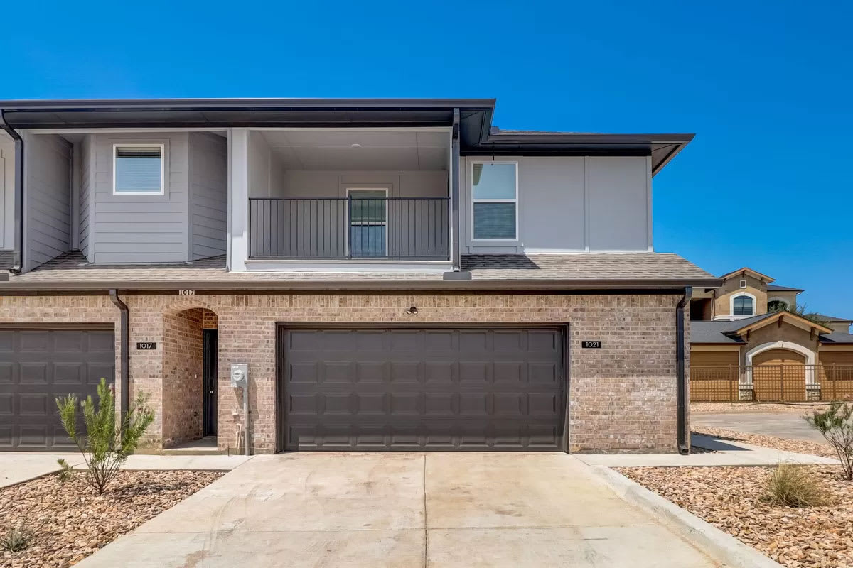 Magnolia Townhomes – photo 2