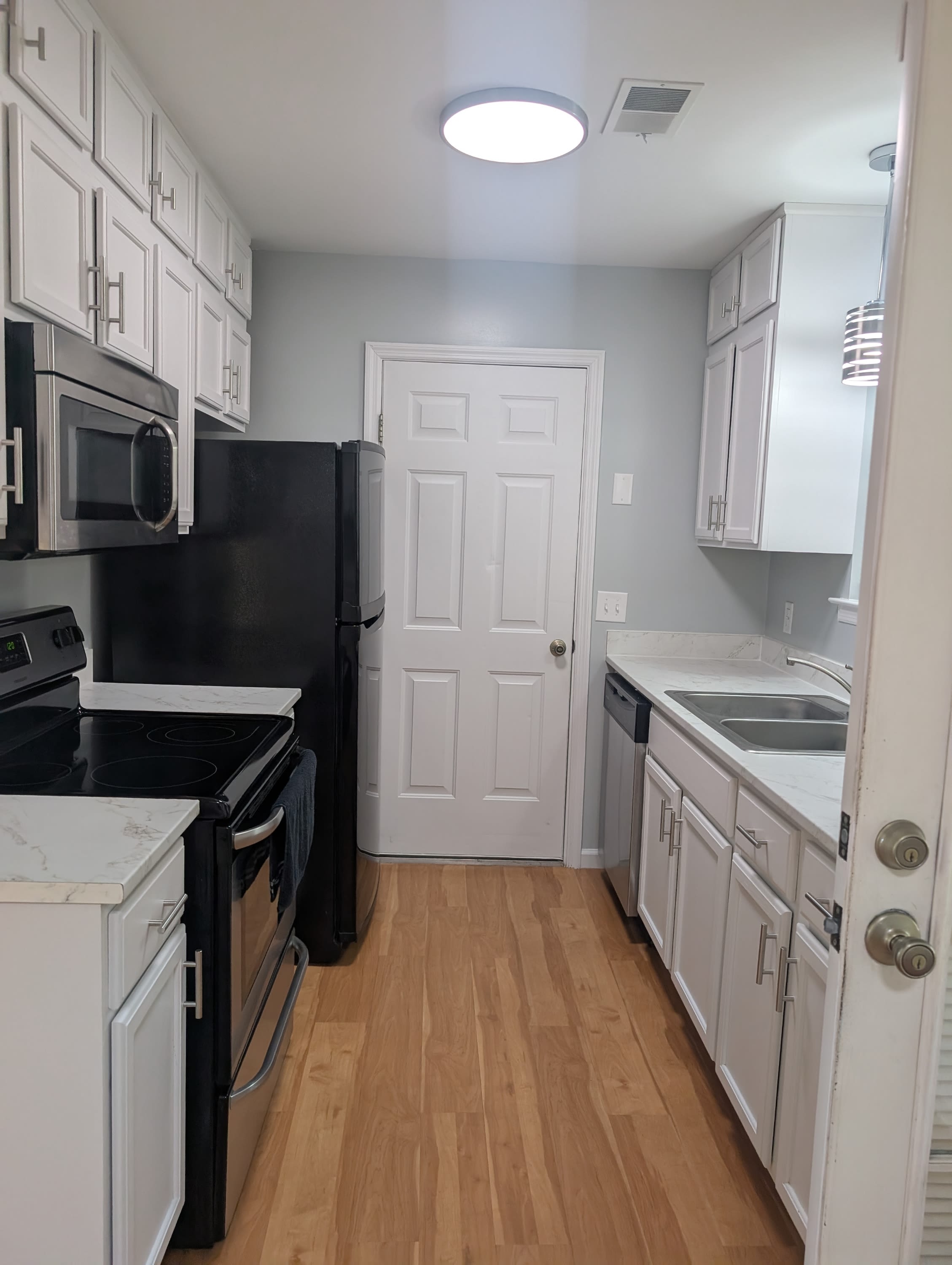 139 Haney Rd – photo 3