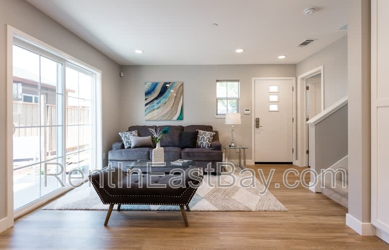 15850 Bella Tierra Ct. – photo 3