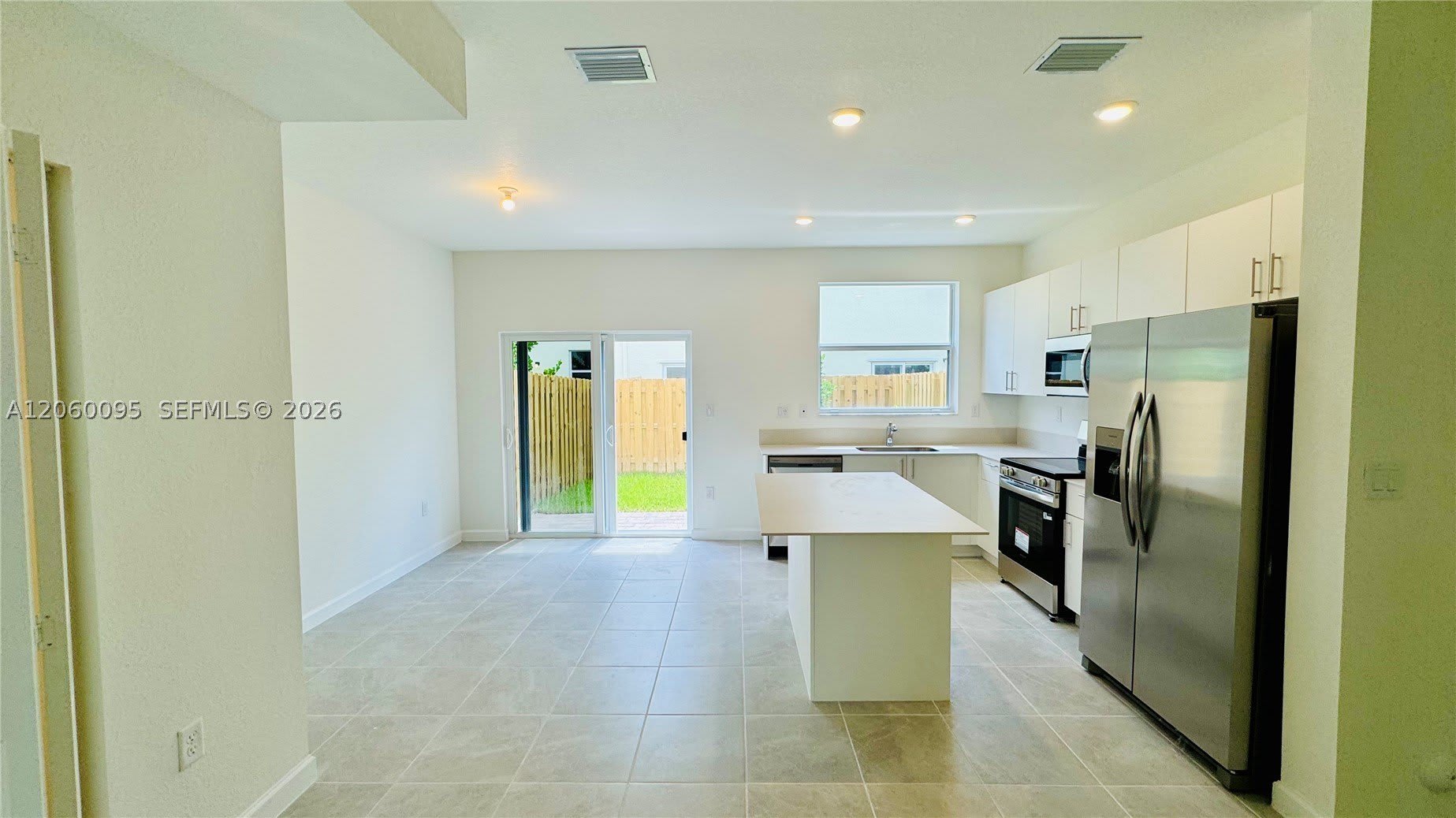 2632 SE 27th Dr – photo 3