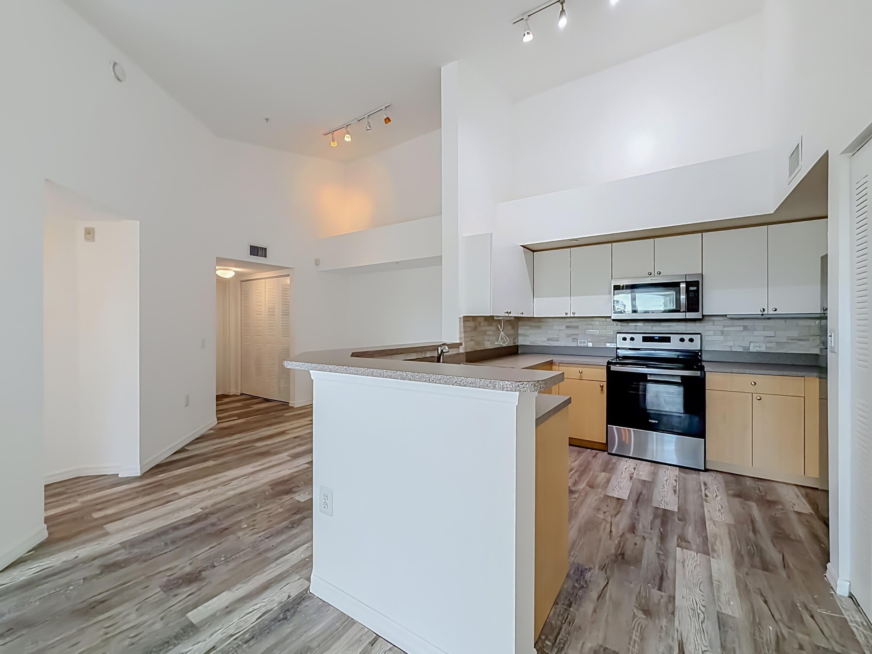 1119 Villa Circle – photo 1