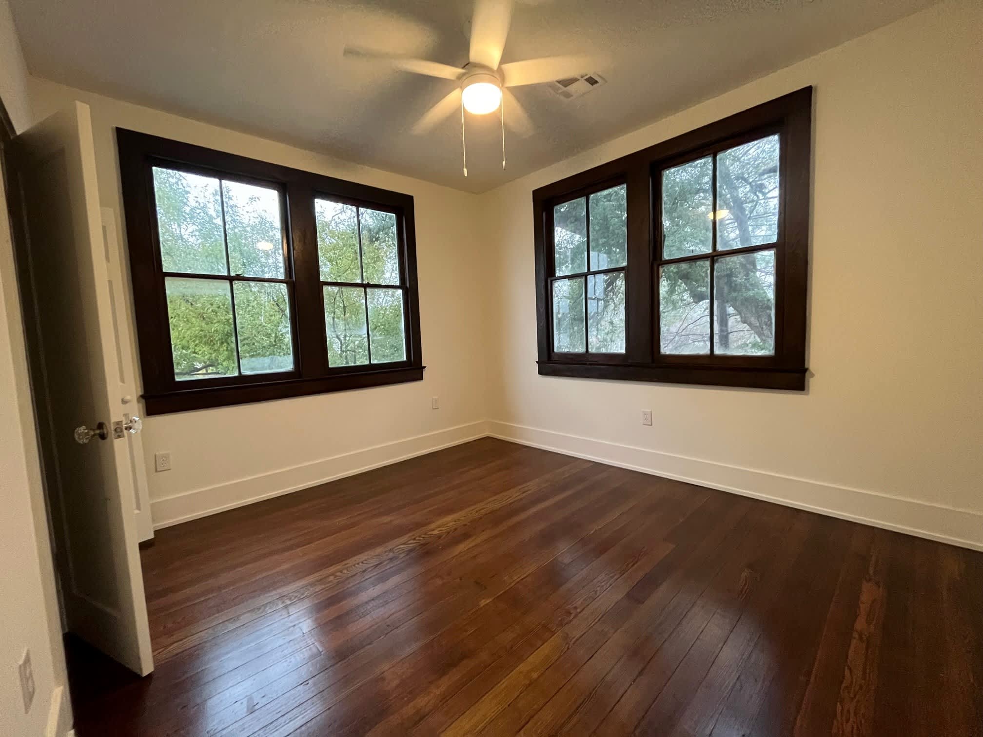 101 Hesper Ave – photo 5