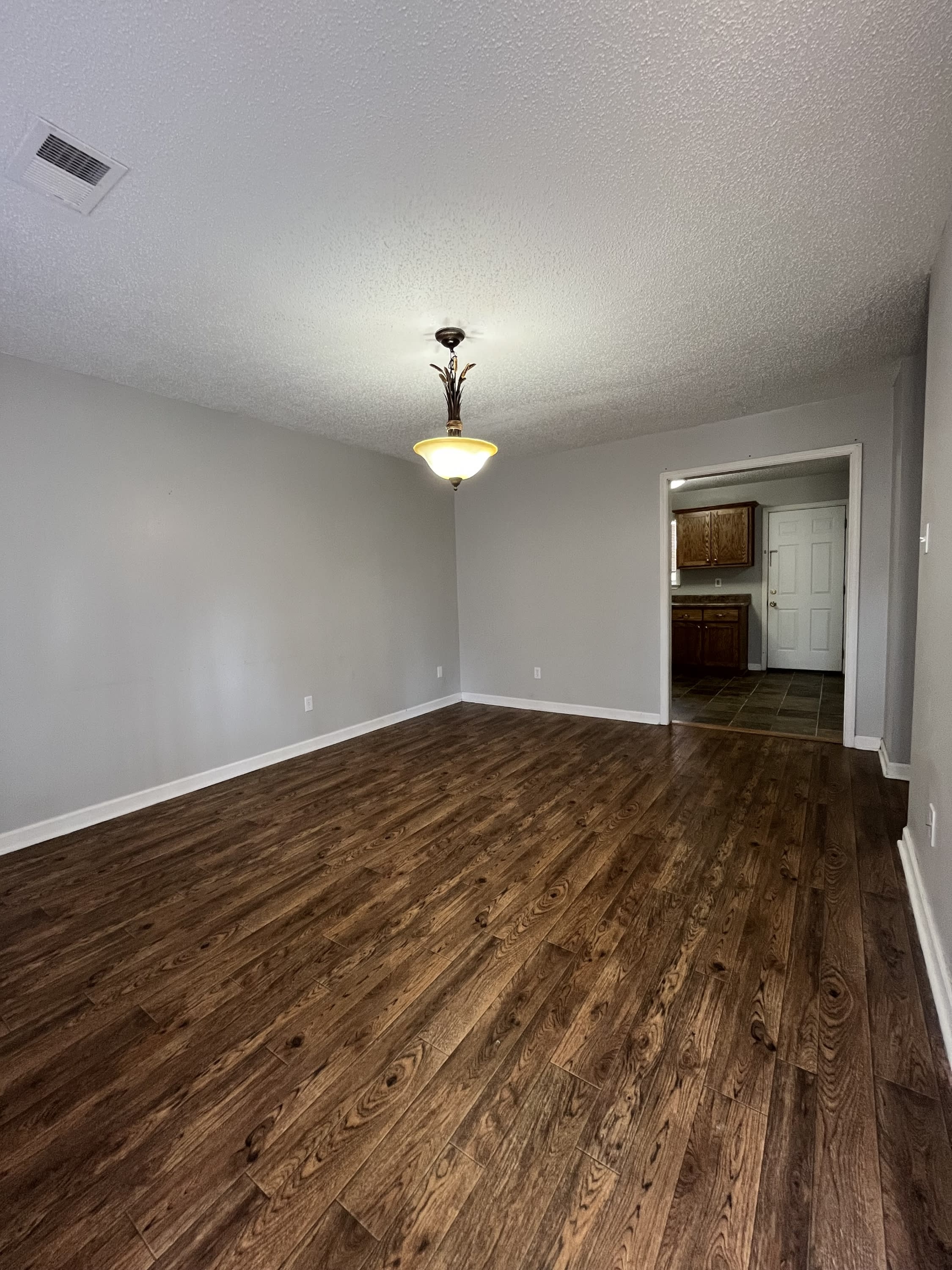 320 Main Street 8 – photo 4