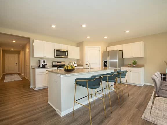 901 Lotus Drive – photo 2