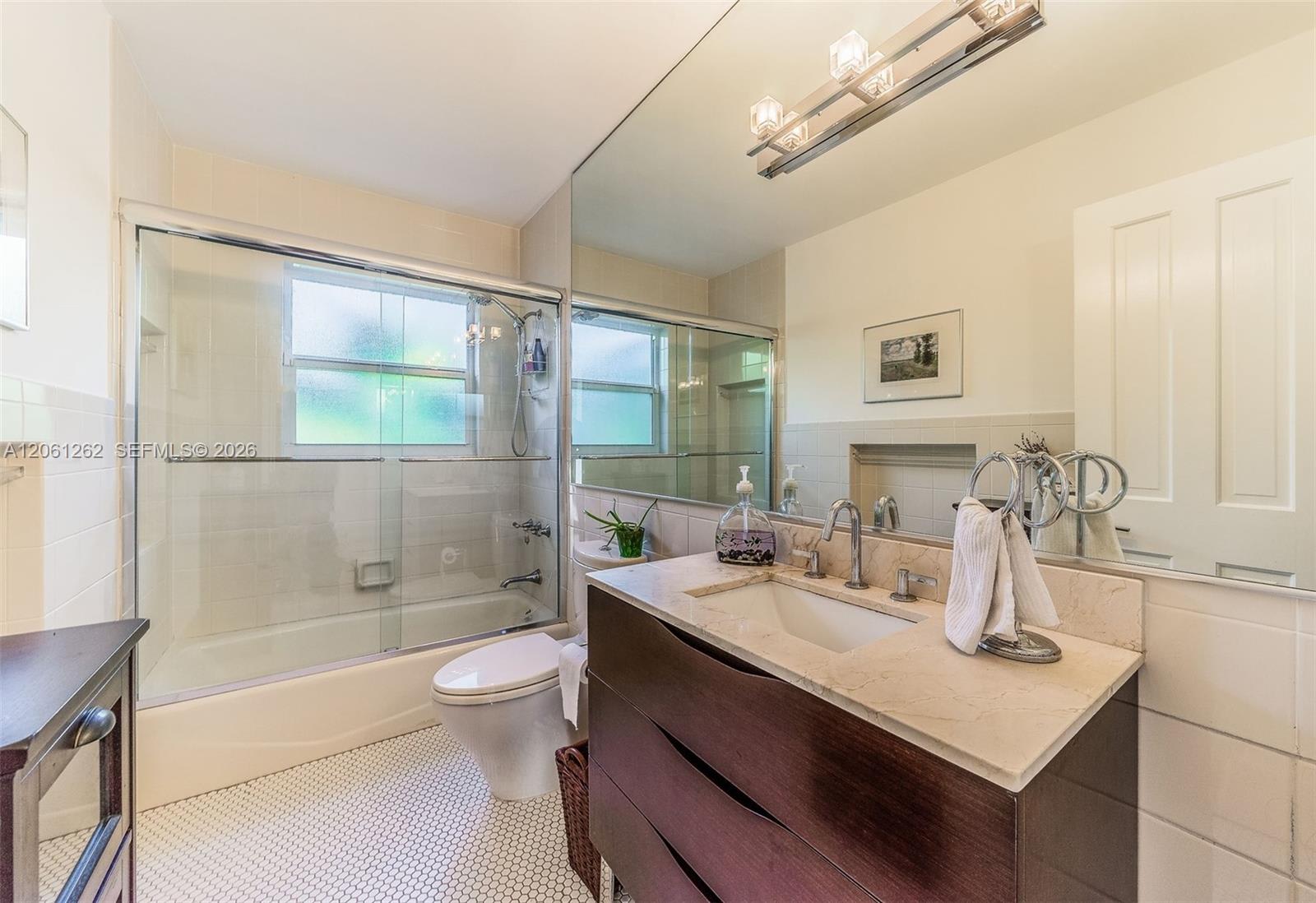 8125 Southwest 136th Street – photo 5