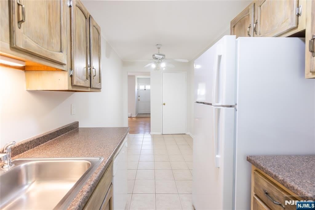 108 Regency Park – photo 5