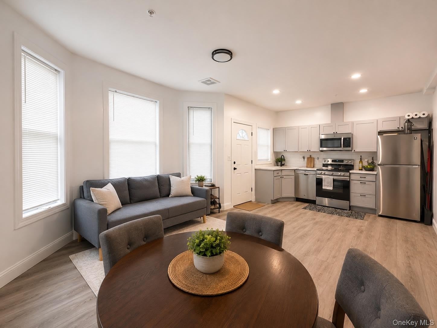 22 Forbus Street – photo 2
