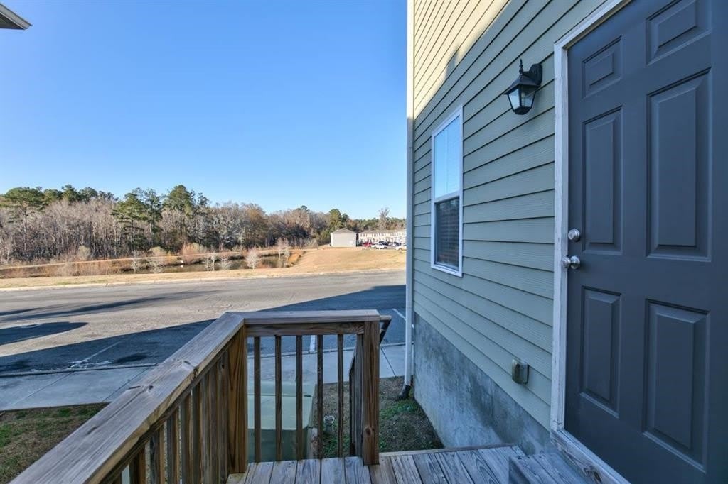 1956 Corvallis Avenue – photo 3