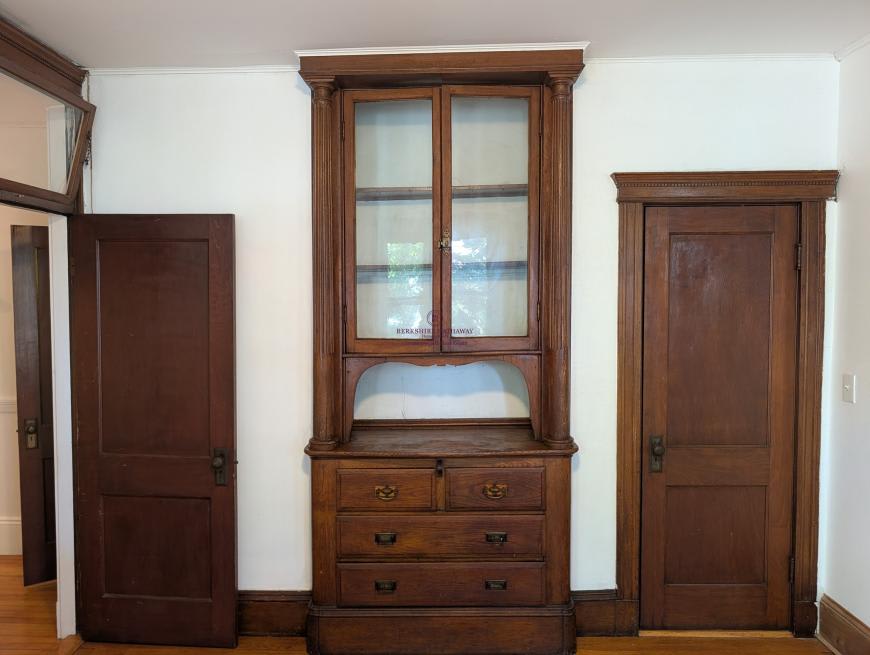 171 Auburn St. – photo 4