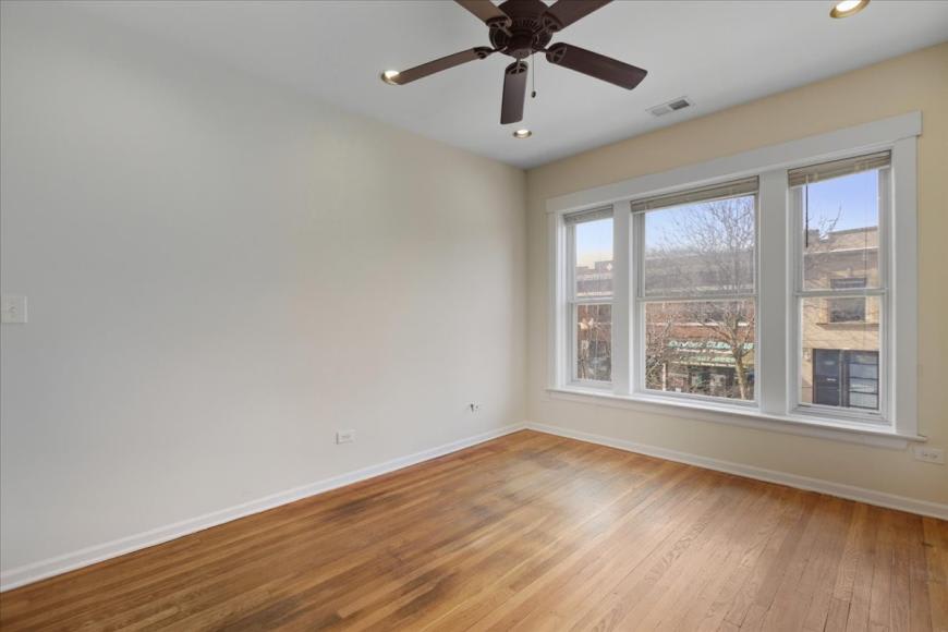 4641 North Rockwell – photo 1
