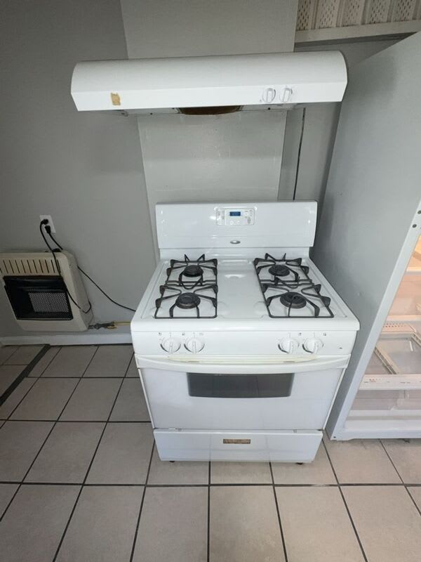 534 E Cherry St – photo 3