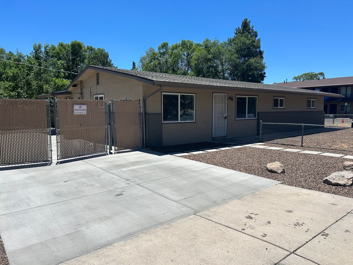 Move In Special 500 Off Your First Month For A Lease Signed By August 15 2026 Single Level 4 Bedroom Home Available For Occupancy Now – photo 4