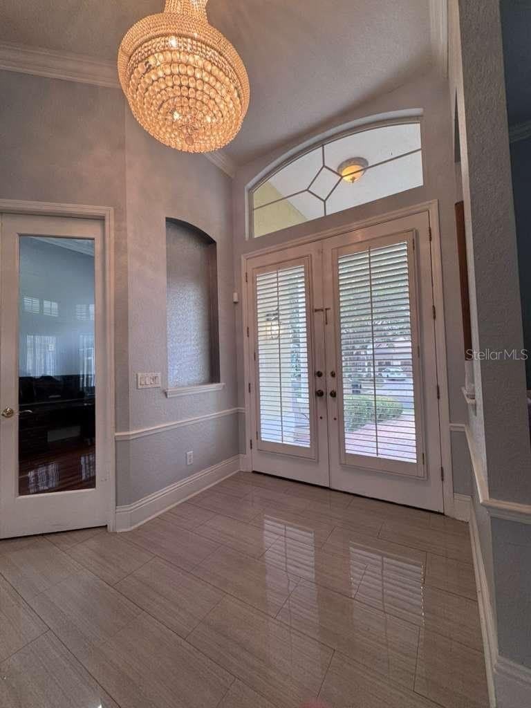 7600 Debeaubien Drive – photo 3