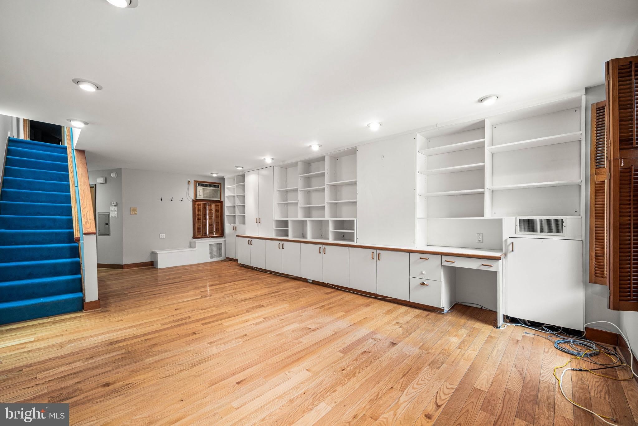 241 S 23RD Street – photo 3