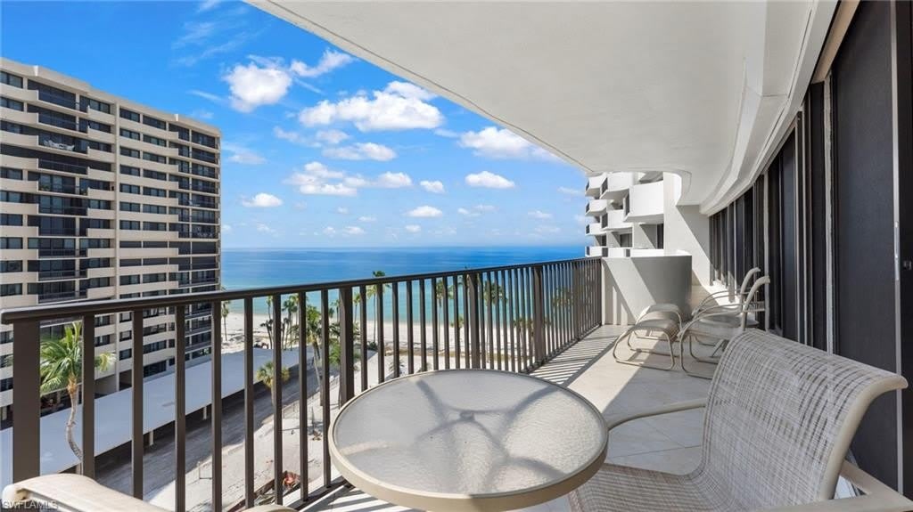4005 Gulf Shore Blvd N – photo 2