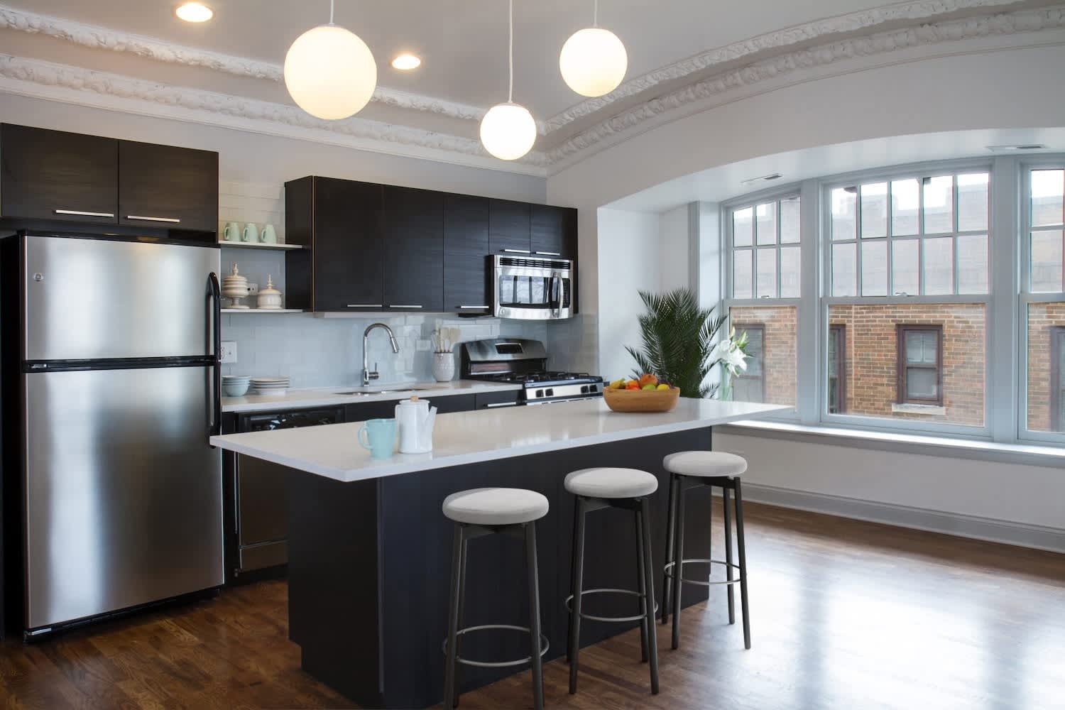 5100 S. Ellis Avenue – photo 1