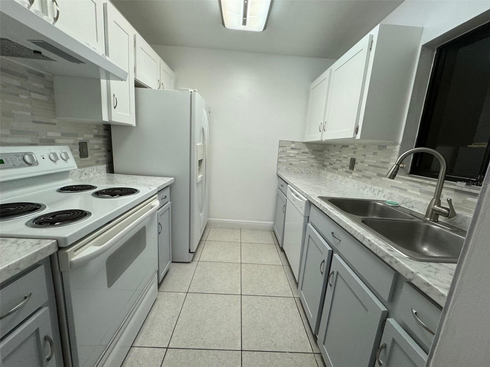 2304 INAGUA Way – photo 5