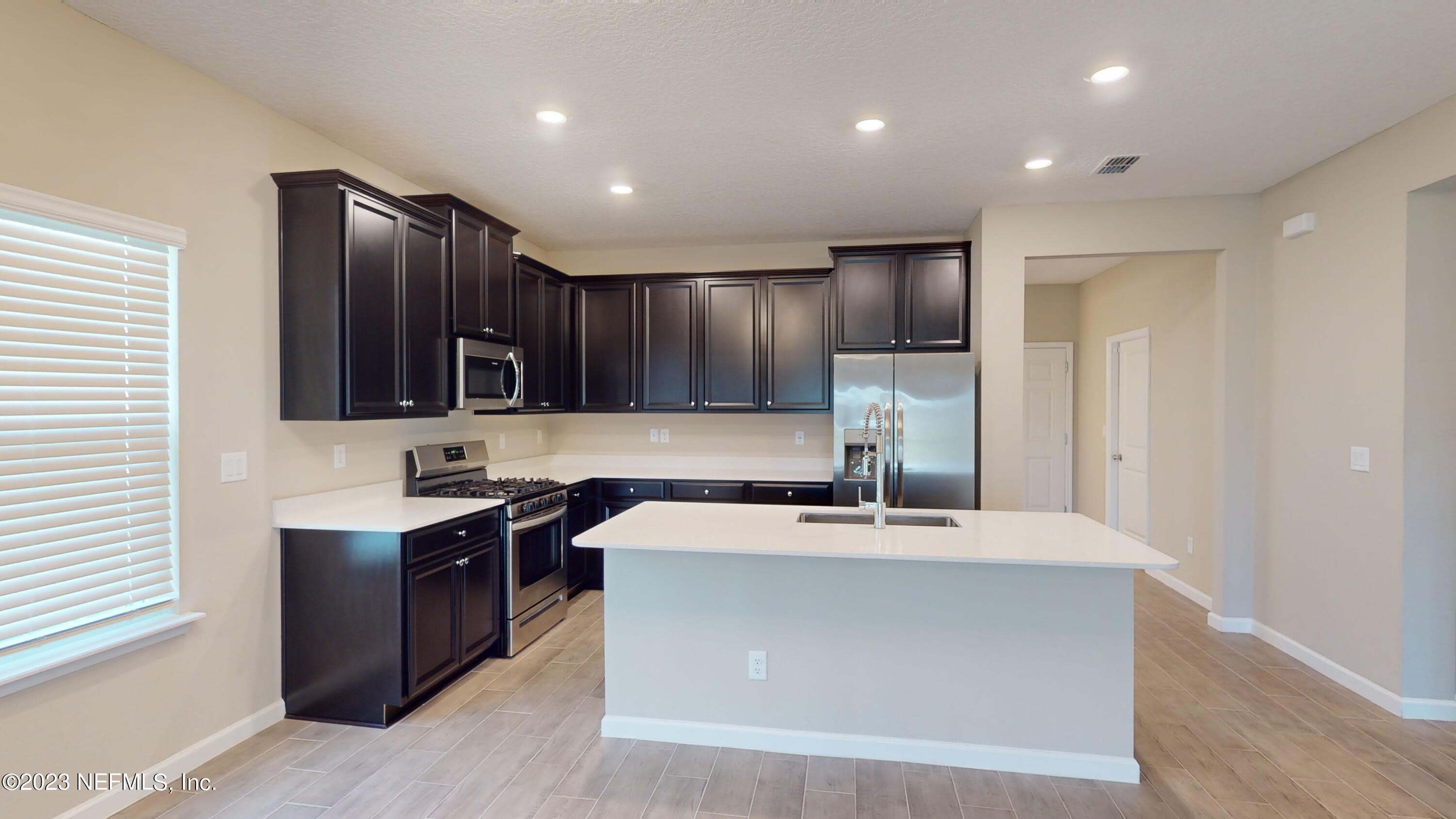 3965 CLOVERDALE Court – photo 4