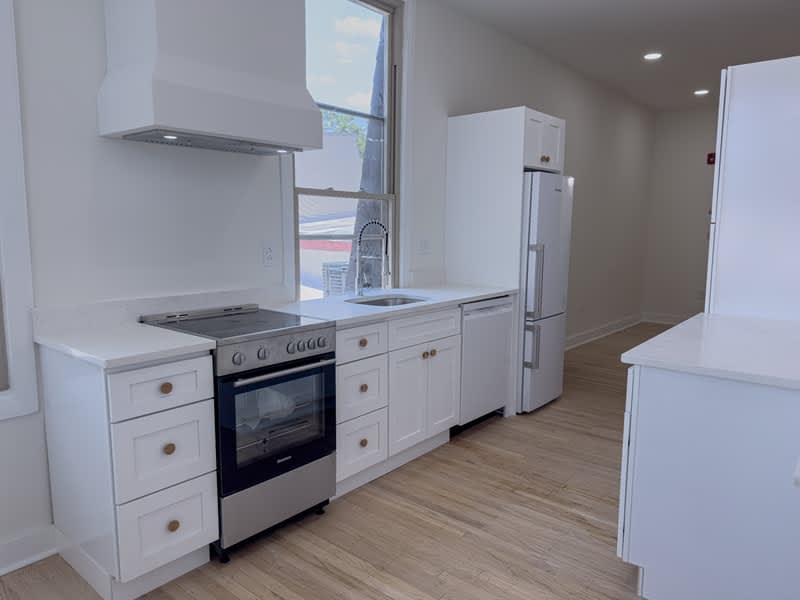 2013 Green St – photo 3