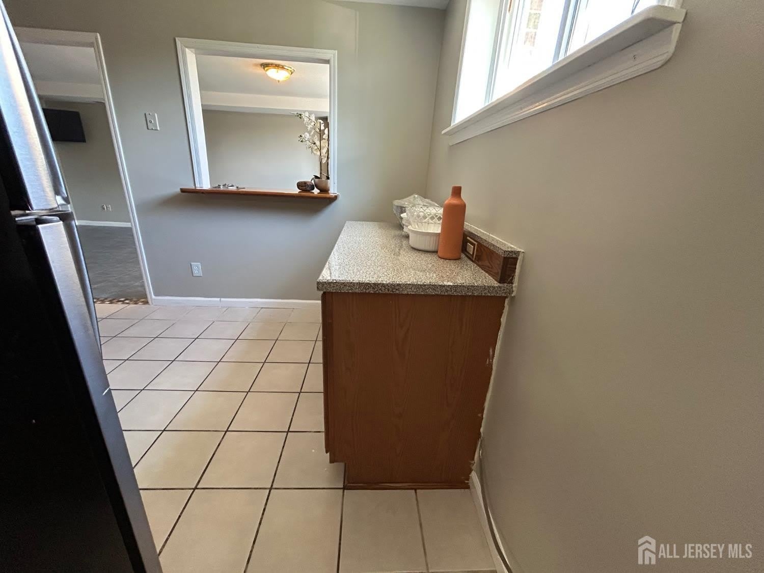 205 College Drive – photo 3