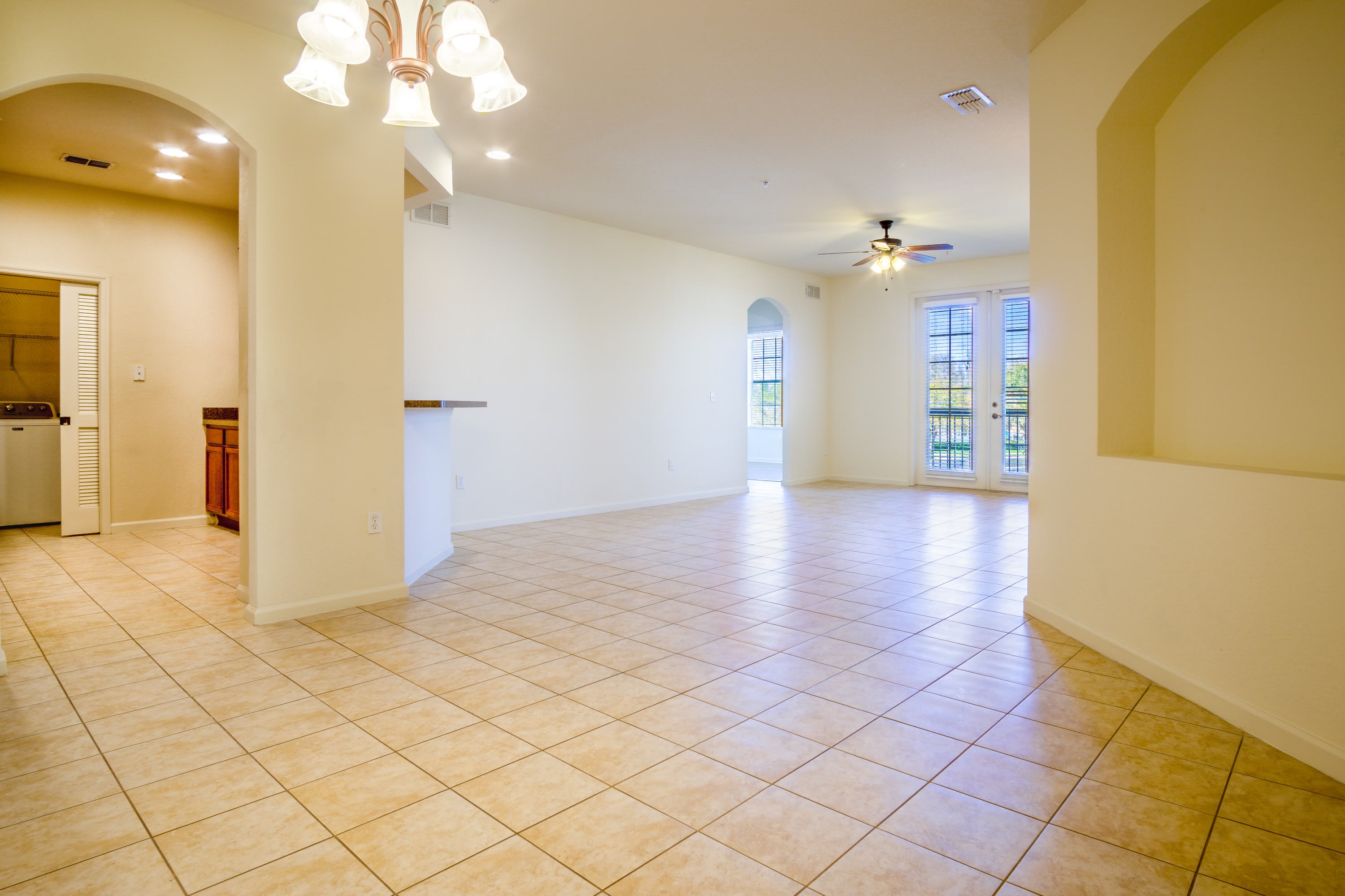 3025 Greystone LoopUnit 202 – photo 4