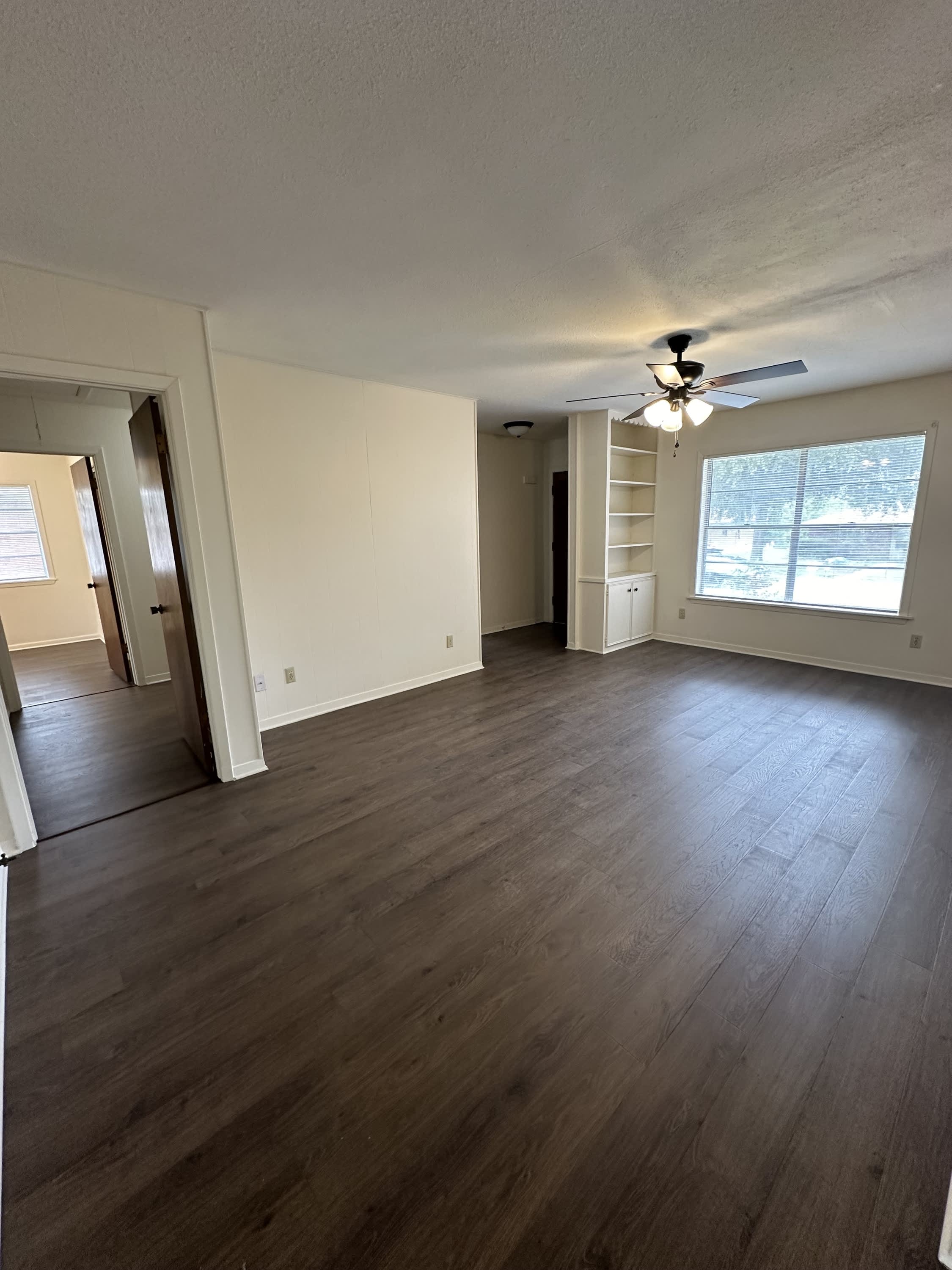 1008 Oakridge Street – photo 3