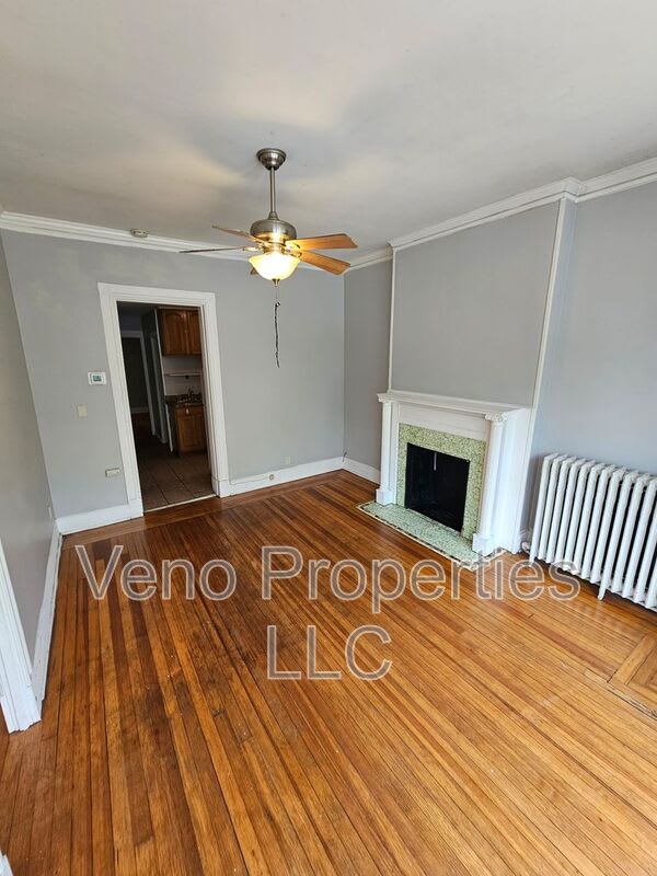 594 Madison Ave – photo 4