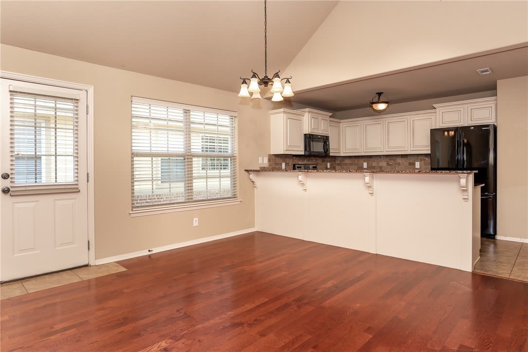 3908 SW Ridgepointe Avenue – photo 4