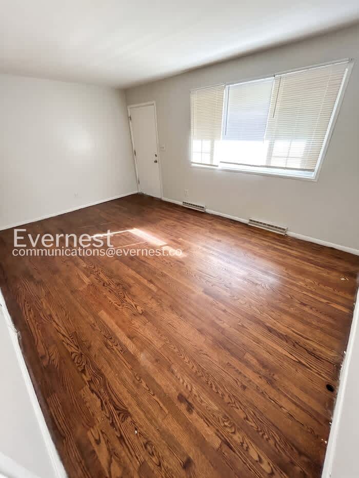 1359 Cove Lane – photo 5